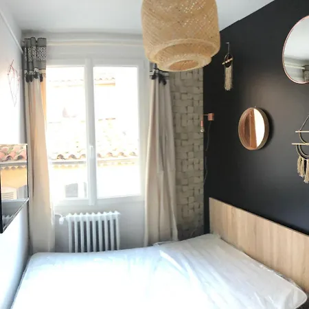 Apartment Design 18 Vieux-port Marseille