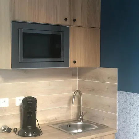 Design 18 Vieux-port Apartment *